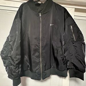 NIKE Women’s Reversible Bomber Jacket (Plus Size) ✔️